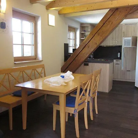 아파트 Ferienwohnung-inge-im-gasthaus 보렌바크
